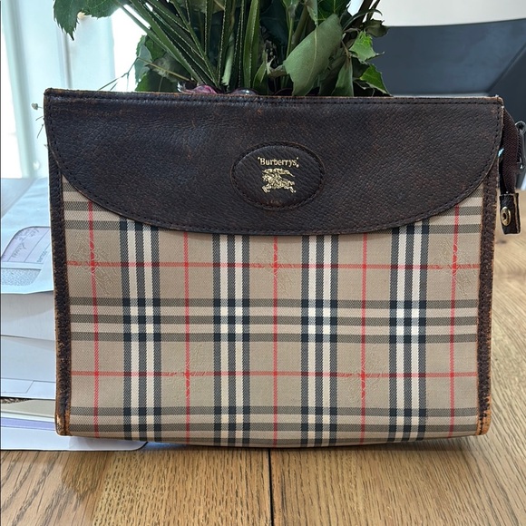 Burberry Tan and Brown clutch - Picture 1 of 10